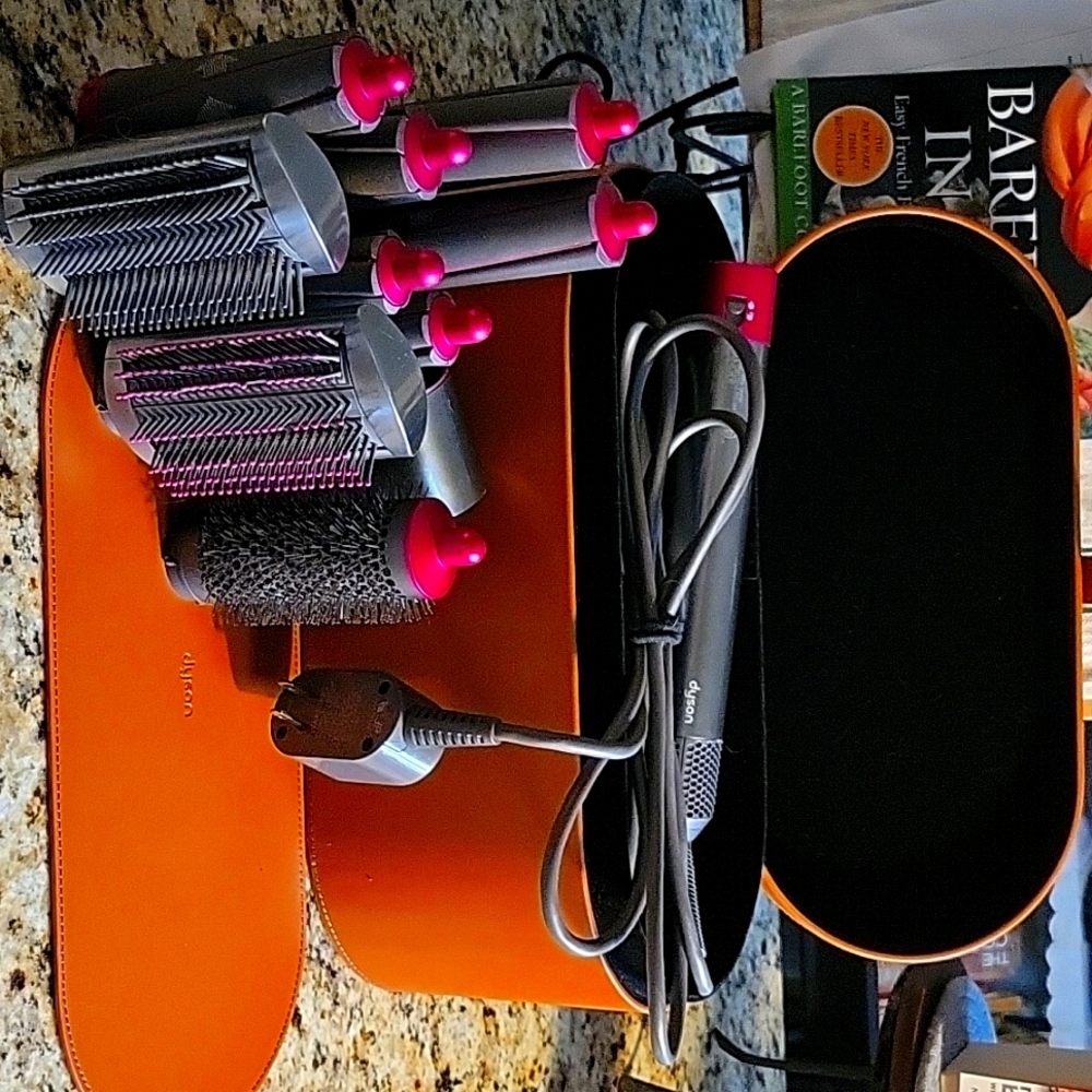 Dyson Airwrap Complete